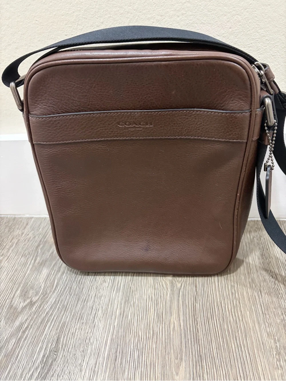 Vintage COACH Purse Crossbody Messenger Bag Dark Brown Leather